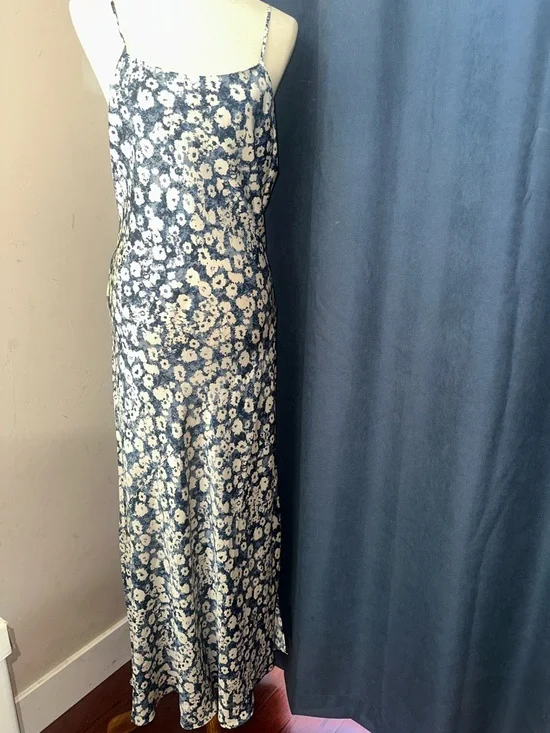 Open Edit Elegant Floral Satin Slip Dress NWT Size Large - Picture 9 of 11